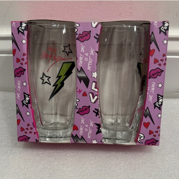 Betsy Johnson Other - Betsy Johnson Set of Two Graphic Highball Glasses